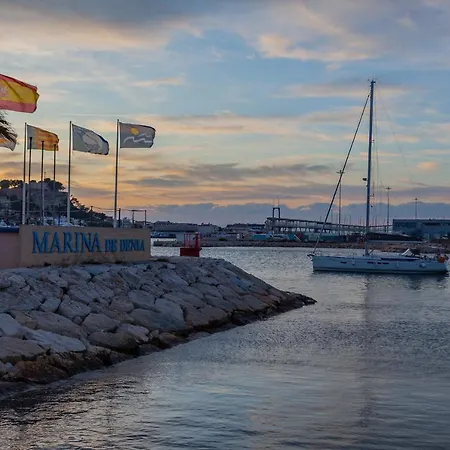 Playa Con Piscina Y Terraza En Urbanizacion De Lujo Daire Denia